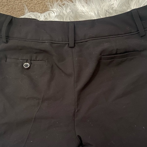 Larry Levine Black Capri Pants Size 16 - Picture 6 of 6